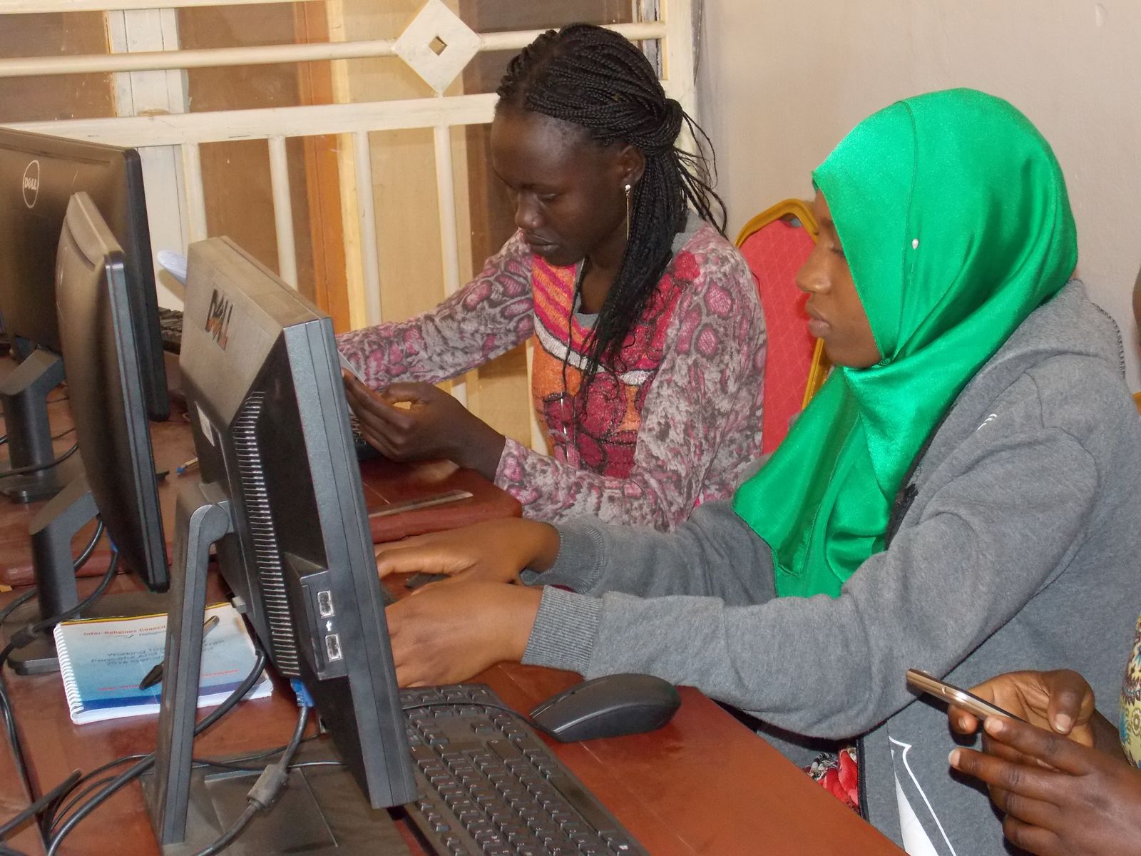 International students during digital skills class